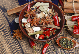 八角茴香五香调味图片