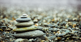 石头堆叠层叠图片