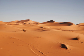 沙漠戈壁荒野遗迹图片