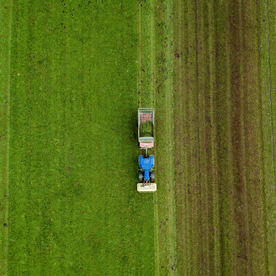收割机丰收图片