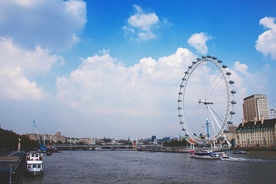 摩天轮天空眼图片