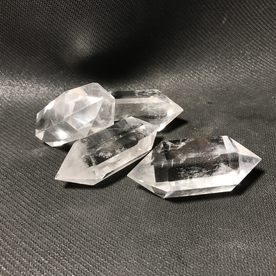 水晶 透明 晶簇