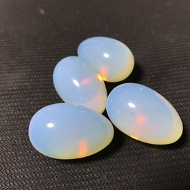 水晶 蛋白石 鸡蛋