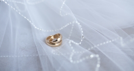 爱情戒指金戒银戒图片