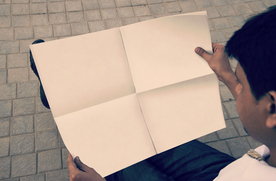 报纸展示效果图样机