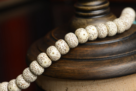 新月菩提手串手链图片