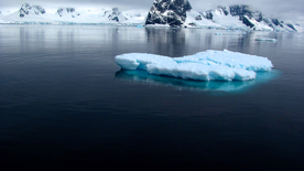 冰川寒冰极地冰块图片