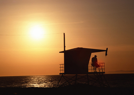 人物剪影轮廓摄影图片