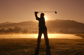 人物剪影轮廓摄影图片