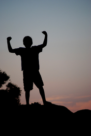 人物剪影轮廓摄影图片