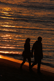 人物剪影轮廓摄影图片