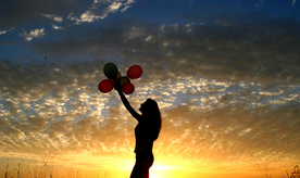 人物剪影轮廓摄影图片