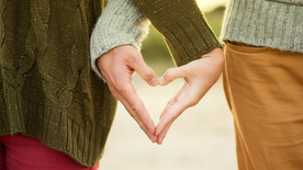 爱心手势心形元素图片