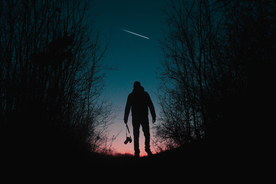 人物剪影轮廓摄影图片