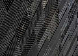 灰色楼体墙面摄影背景图