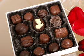 心形巧克力美味可口图片