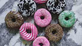 甜甜圈美味烘焙图片