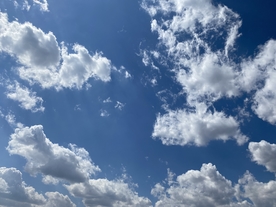 蓝天白云