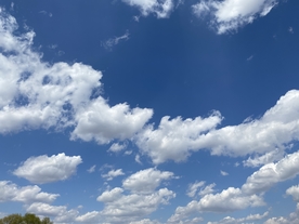 蓝天白云