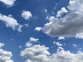 蓝天白云