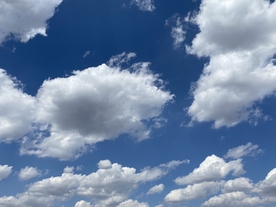 蓝天白云