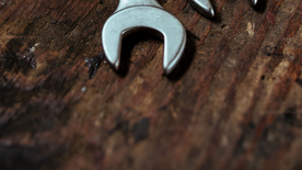 扳手五金工具图片