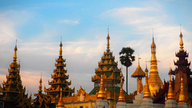 佛塔建筑风景图片