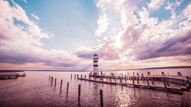 灯塔海上指示图片