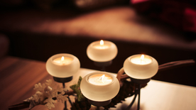 蜡烛烛光火苗图片