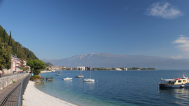 加尔达湖风景图片