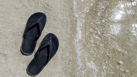 拖鞋人字拖图片