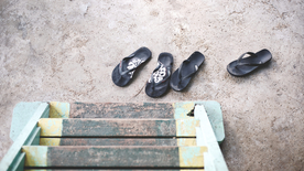 拖鞋人字拖图片