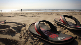 拖鞋人字拖图片