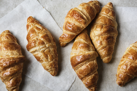 牛角包西点烘焙蛋糕面包美食摄影