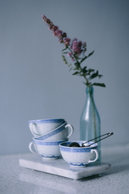 陶瓷餐具用品图片