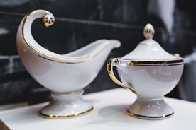 陶瓷餐具用品图片