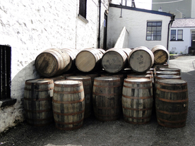 酒桶红酒桶图片