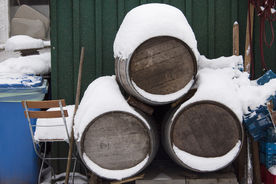 酒桶红酒桶图片