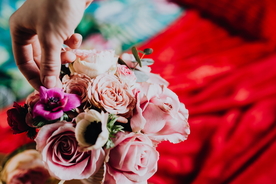 捧花花艺插花图片