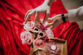 捧花花艺插花图片