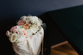 捧花花艺插花图片