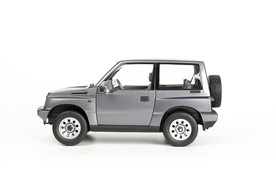 银灰色高档车模玩具