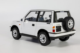 白色高档车模玩具