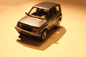 银灰色高档车模玩具