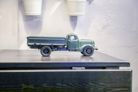 解放牌高档车模玩具