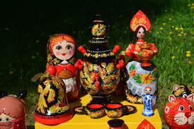 套娃福娃玩偶图片