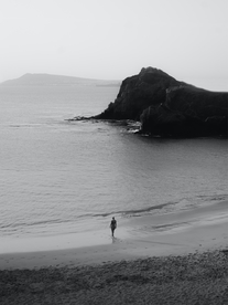 孤独寂寞海报背景素材