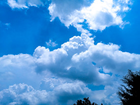 蓝天白云