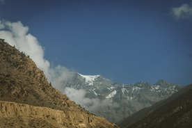 喜马拉雅山风景图片