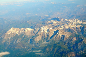 喜马拉雅山风景图片
